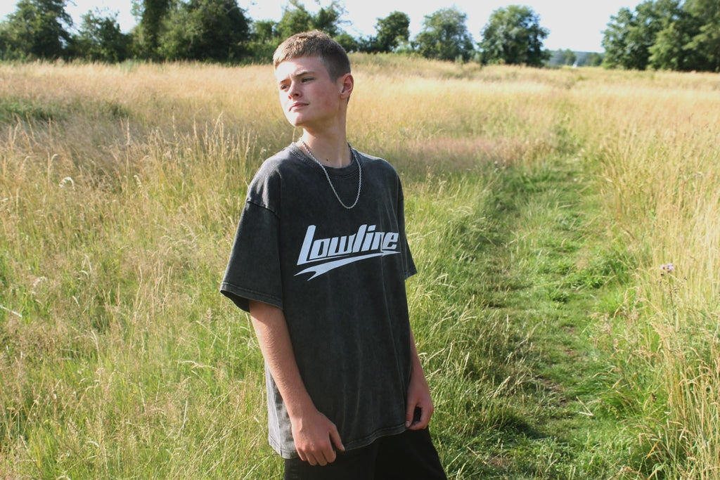 Casual lowline shirt